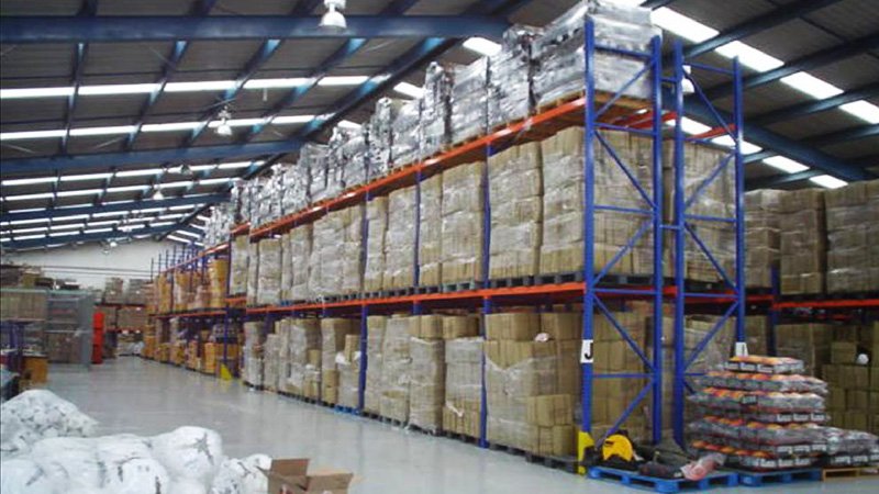 Rack Selectivo - Una Tarima de Fondo